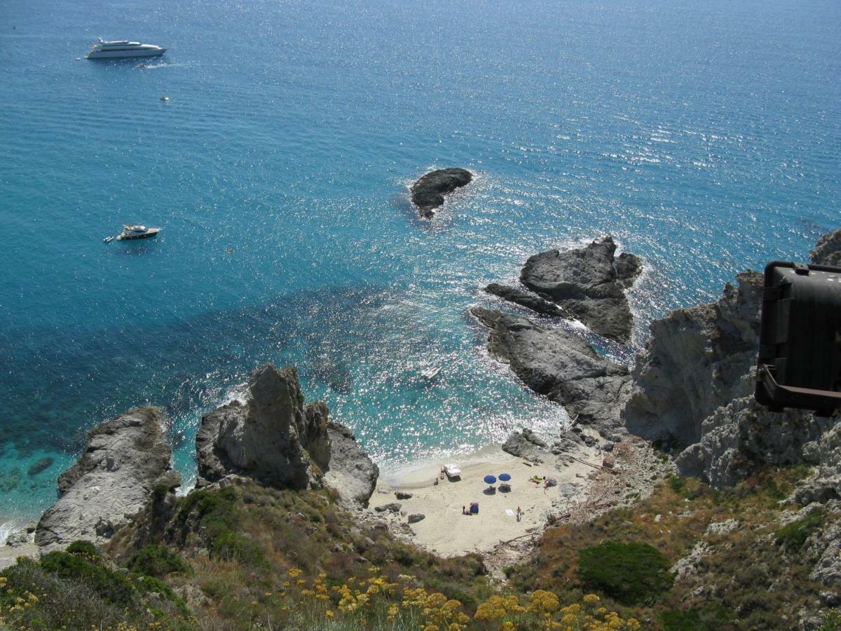 Villa Anna Tropea Exteriör bild