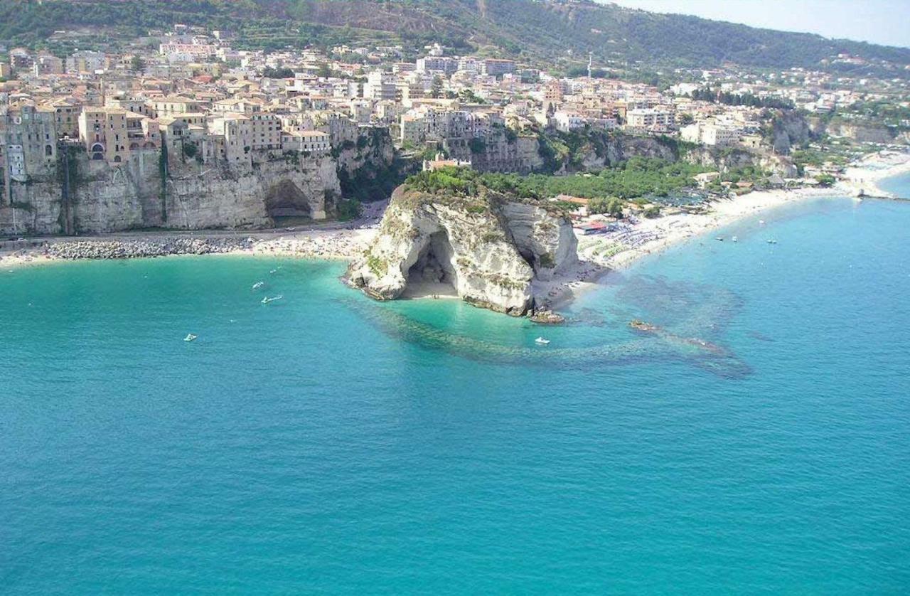 Villa Anna Tropea Exteriör bild